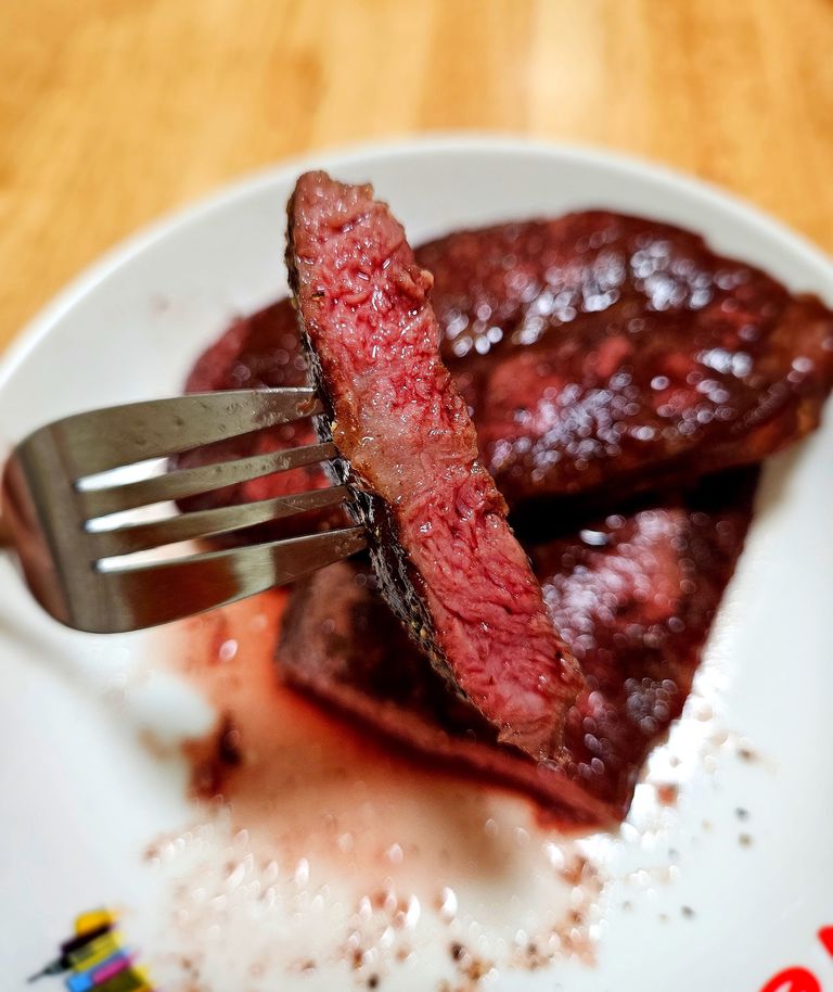 Slicing flat iron steak