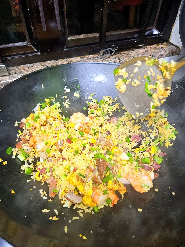 Frying the rice