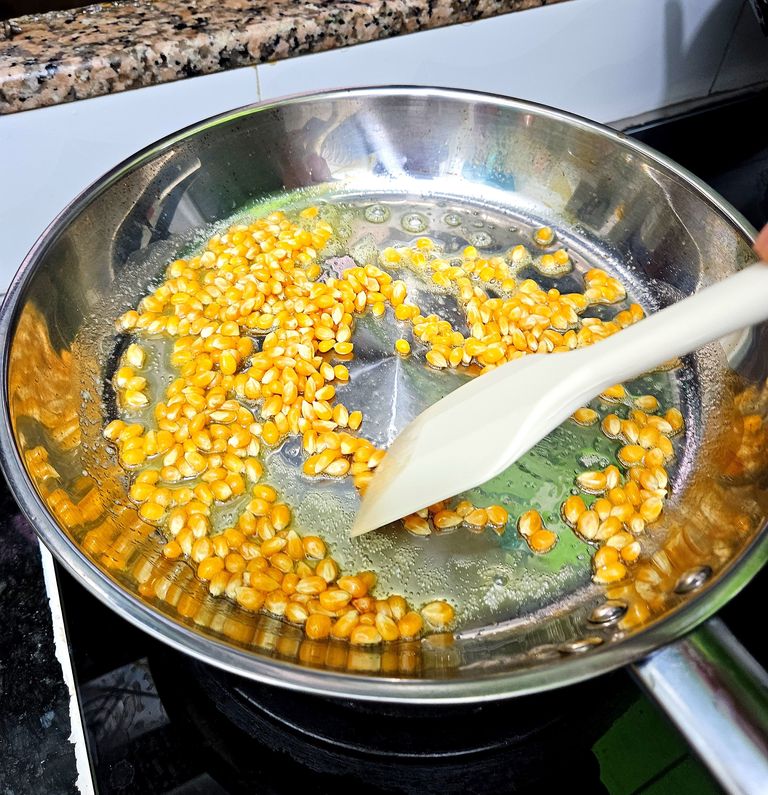 Mixing kernels in the pot
