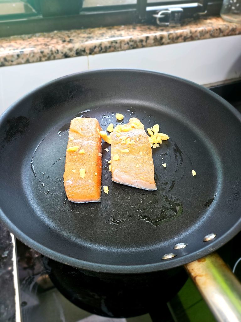 Searing salmon