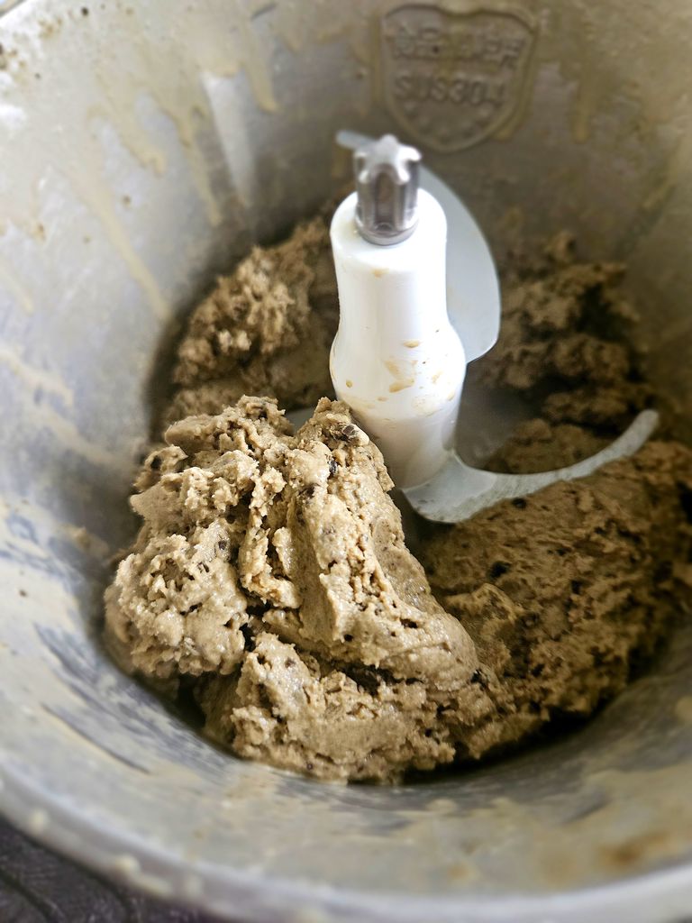 Food processor step 2