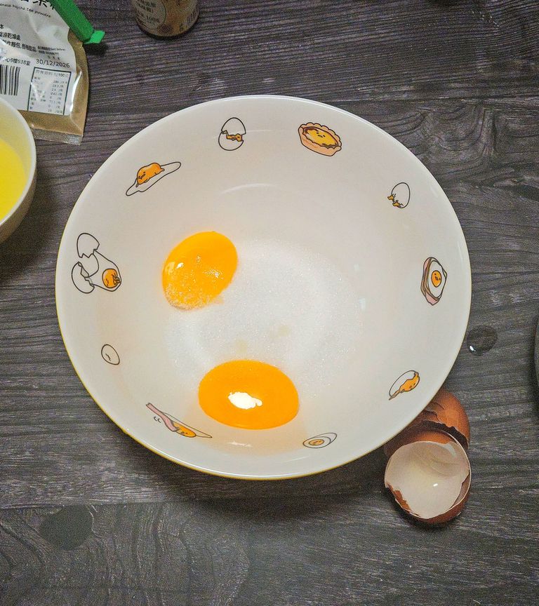Sugar and egg yolk