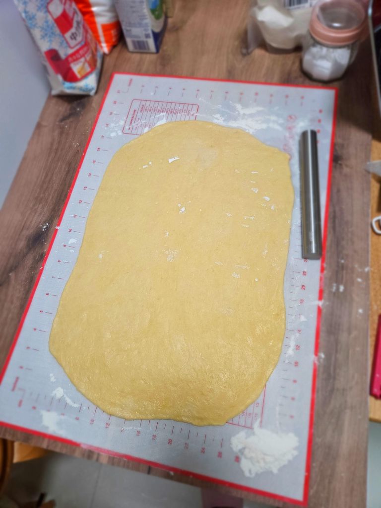 Rolling and slicing